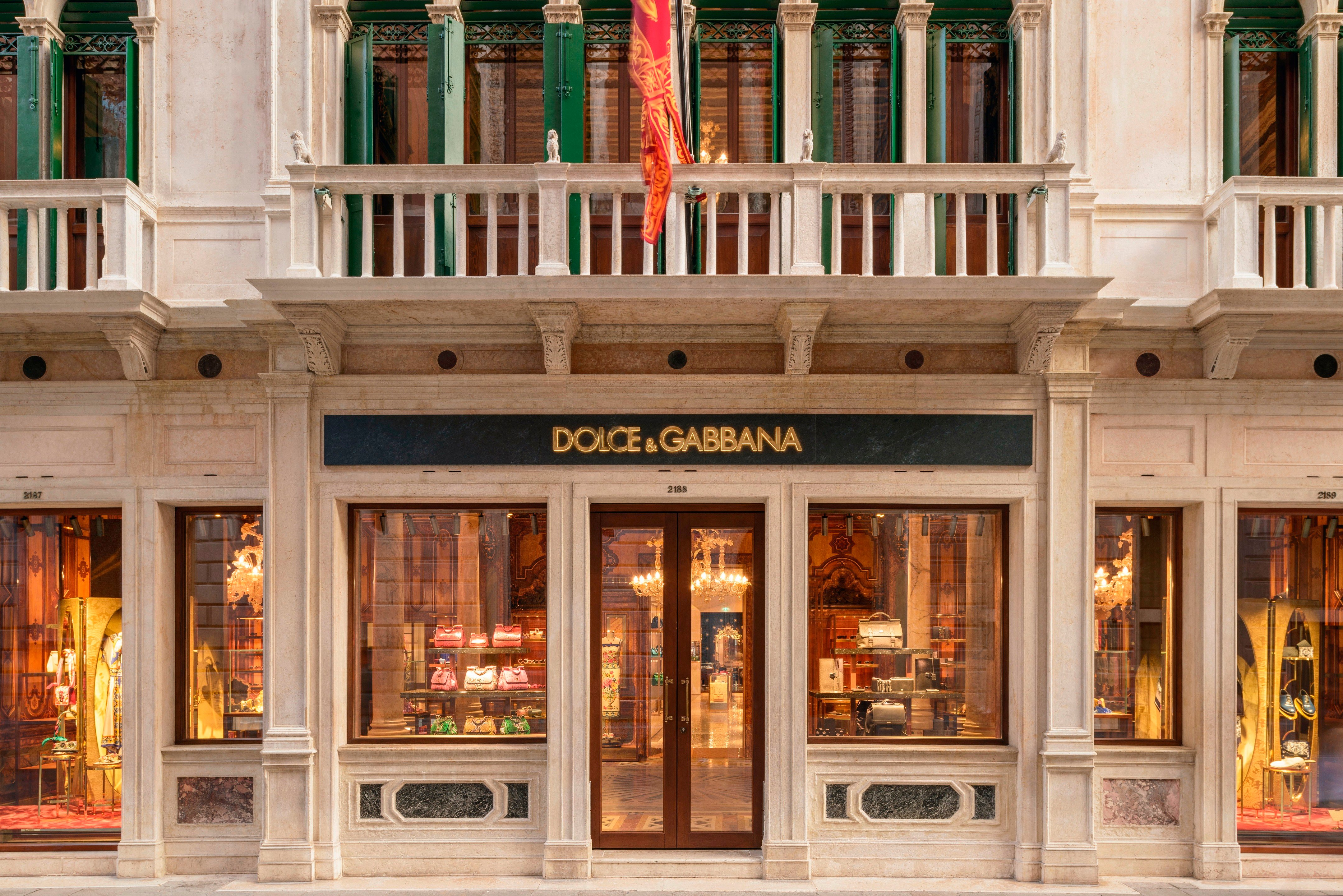 威尼斯 Dolce&Gabbana 旗舰店 | 历史与当代的完美融合-8