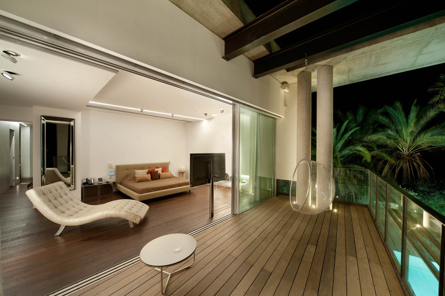 Dunsky Architects 打造的“虾屋”别墅设计,融入地中海景观-8