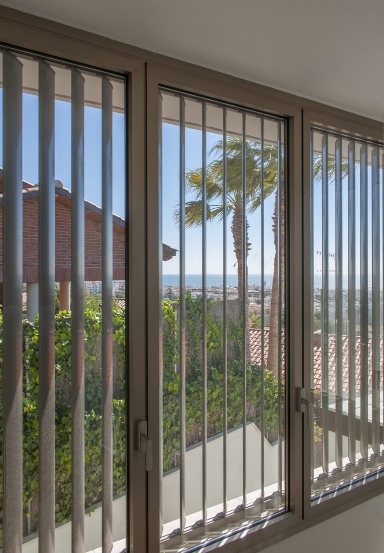 瓦尔皮内达,锡切斯的家庭住宅-21