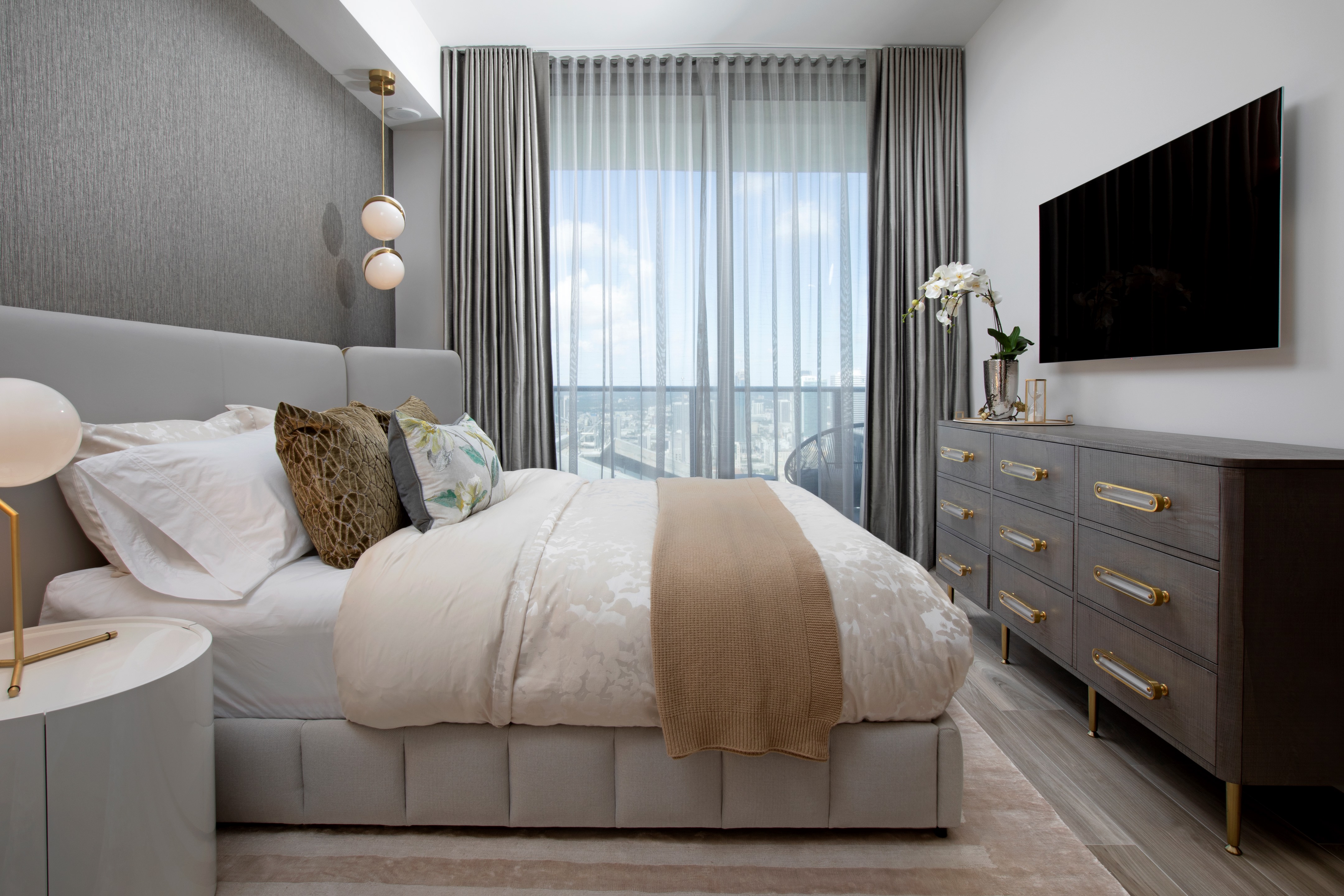 布里克勒 SLS 路-6