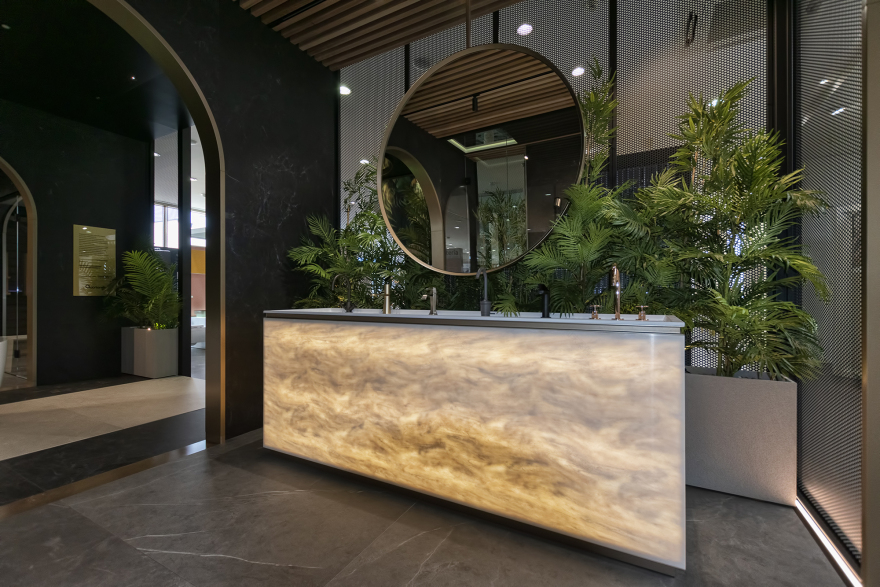 温泉 SPA 美容院 | 金属绿意营造放松氛围-7