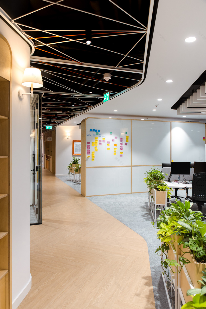 波兰 ING Tech 新办公室,现代与传统的美妙融合-49