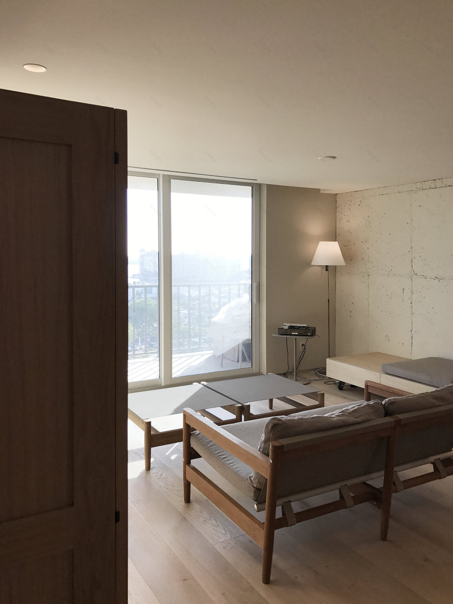 佛罗里达海湾的精致木构空间-1