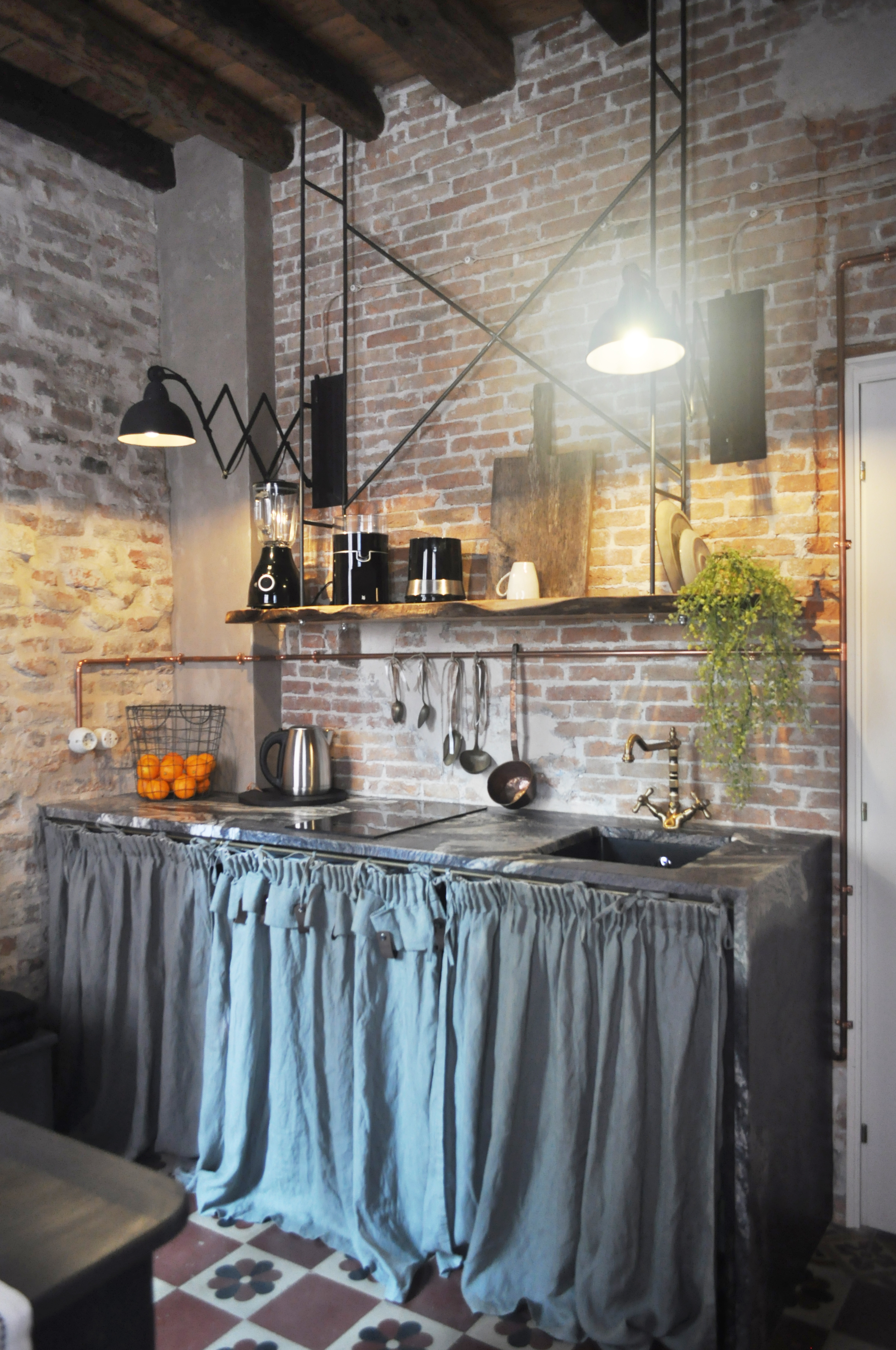 威尼斯历史中心的三套迷人小公寓-1