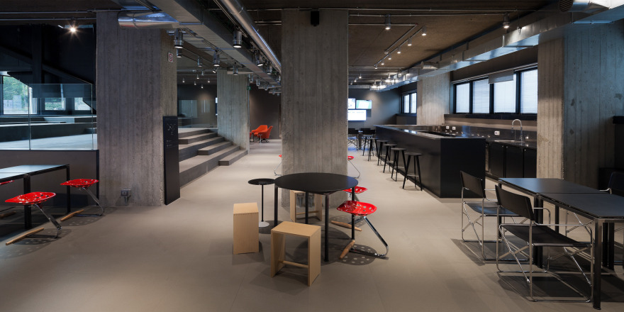 米兰 Widiba 银行总部,90 年代建筑的新生-7