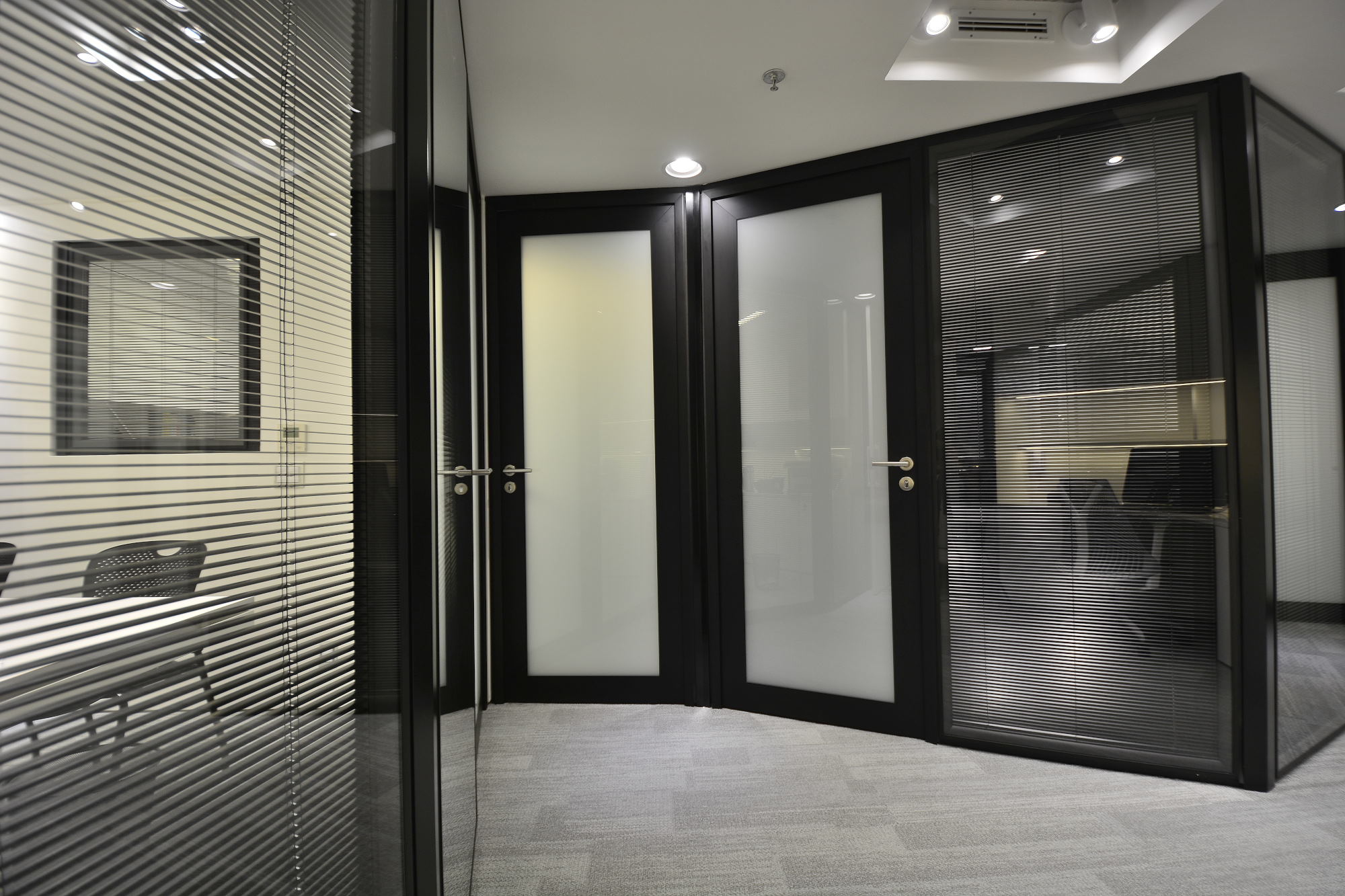 方寸之间,功能与美学的平衡-9