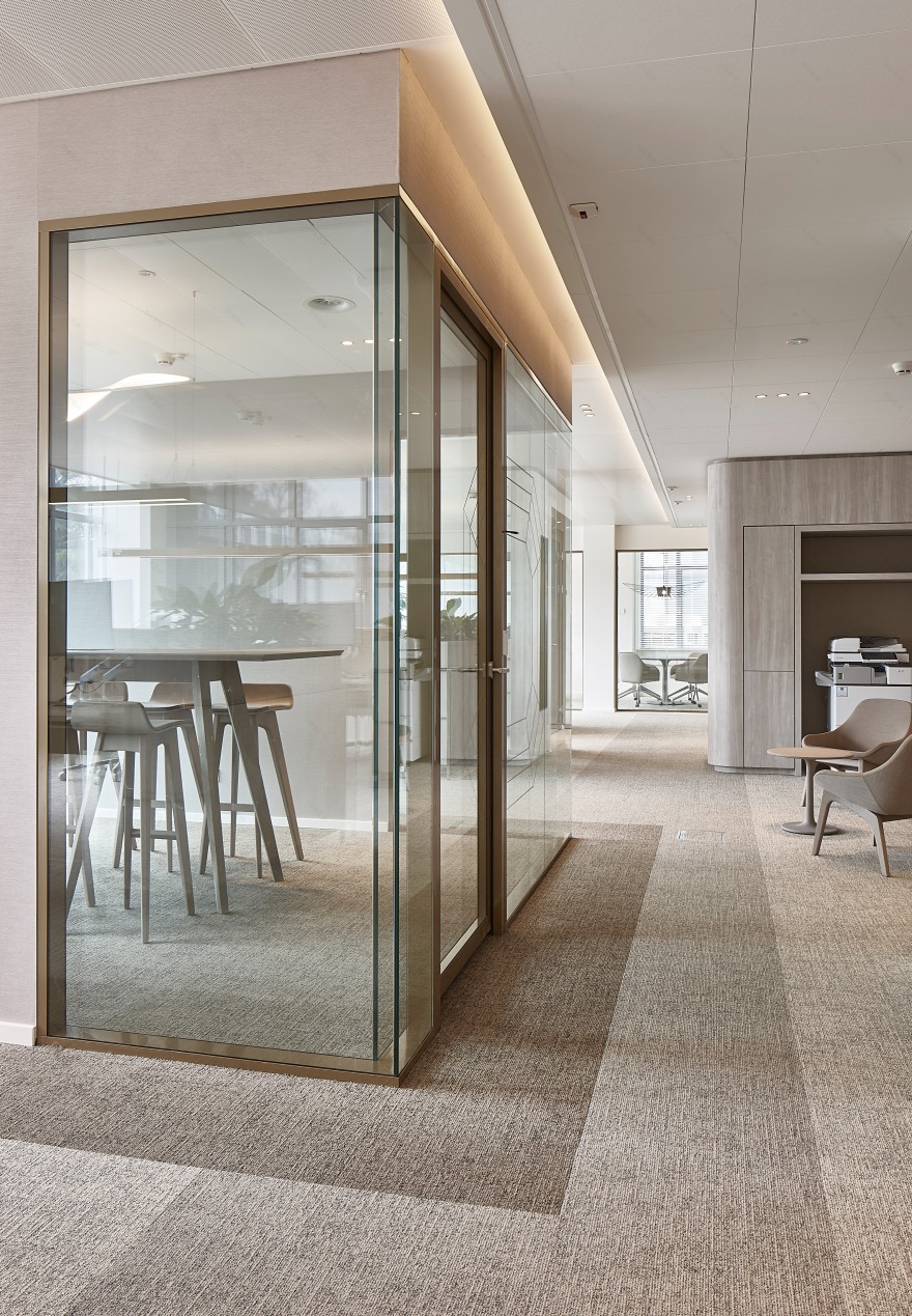 "Richemont Amsterdam 办公空间 | 历史与现代的完美融合"-10