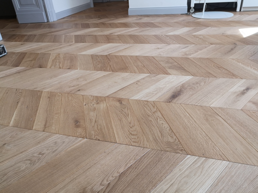 自然风格实木地板打造 100 平米普拉提公寓-7