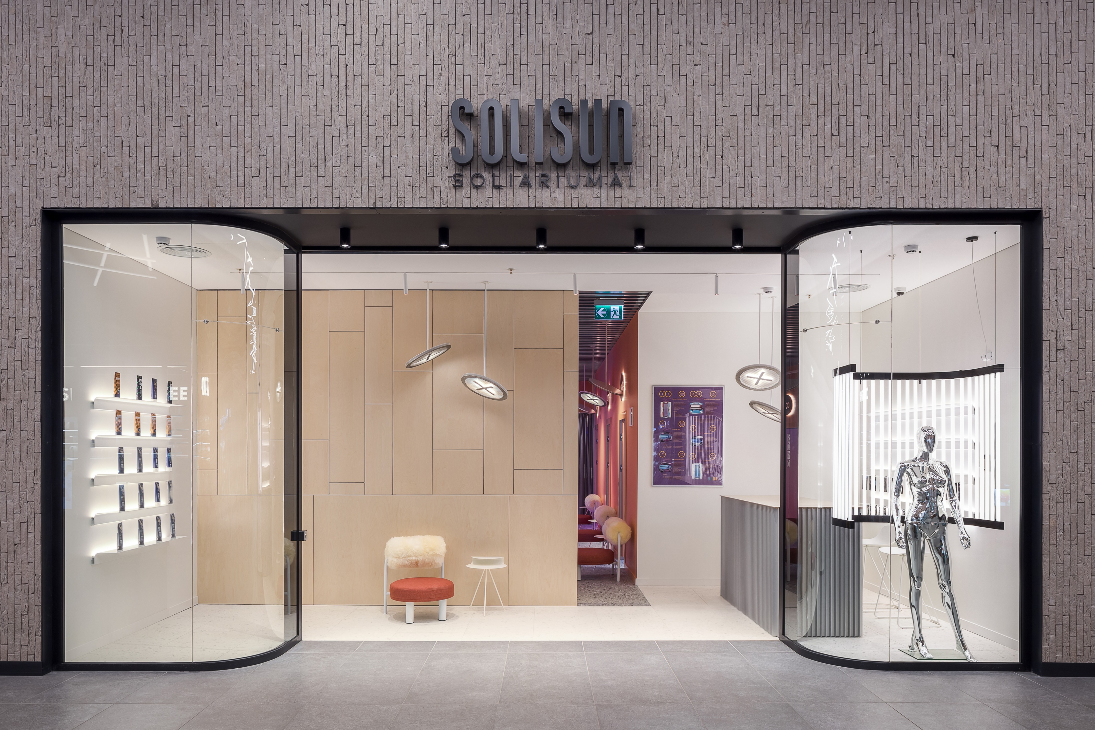 购物商场中的神秘太阳沙龙-14