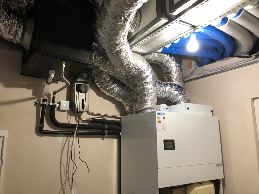 打造十六世纪宫殿的现代 NZEB 家庭住宅-7