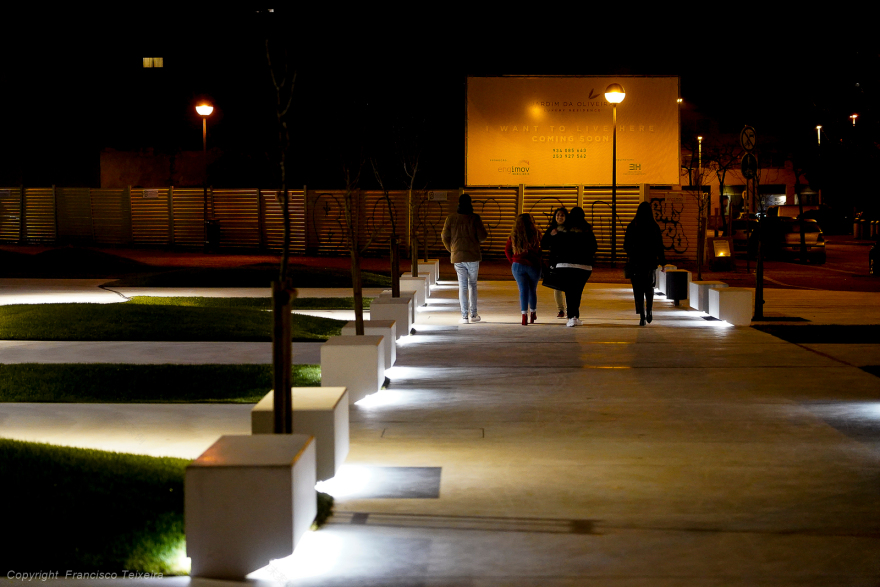 葡萄牙 Praça Guilherme Pinto 广场设计丨Luísa Valente-12