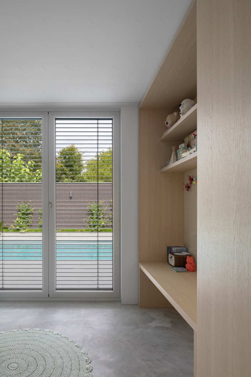 绿意盎然的家庭别墅 | 室内外和谐共生-18