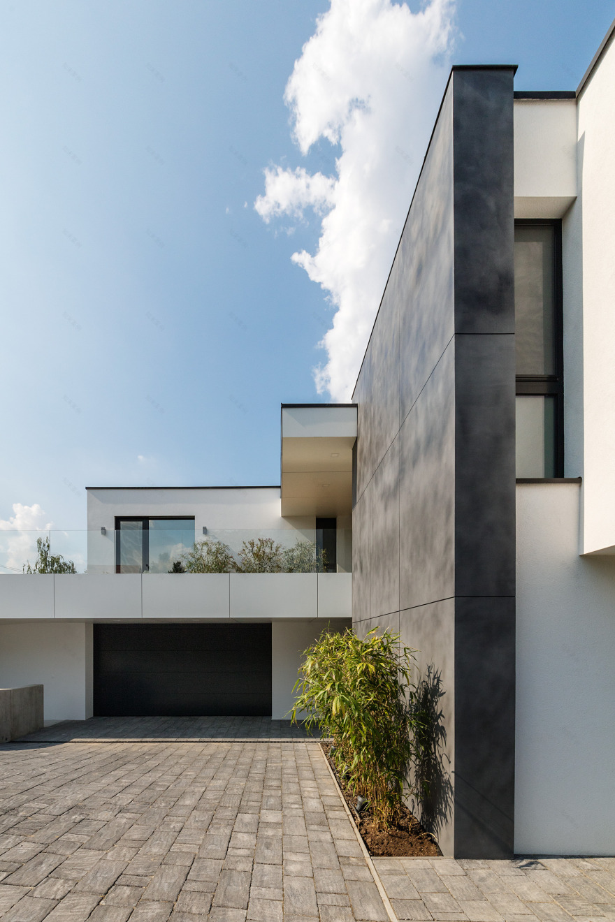 布达佩斯别墅建筑-3