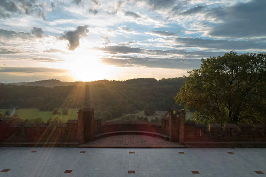 捷克新哥特式城堡现代演绎,Červený zámek 城堡重生-55