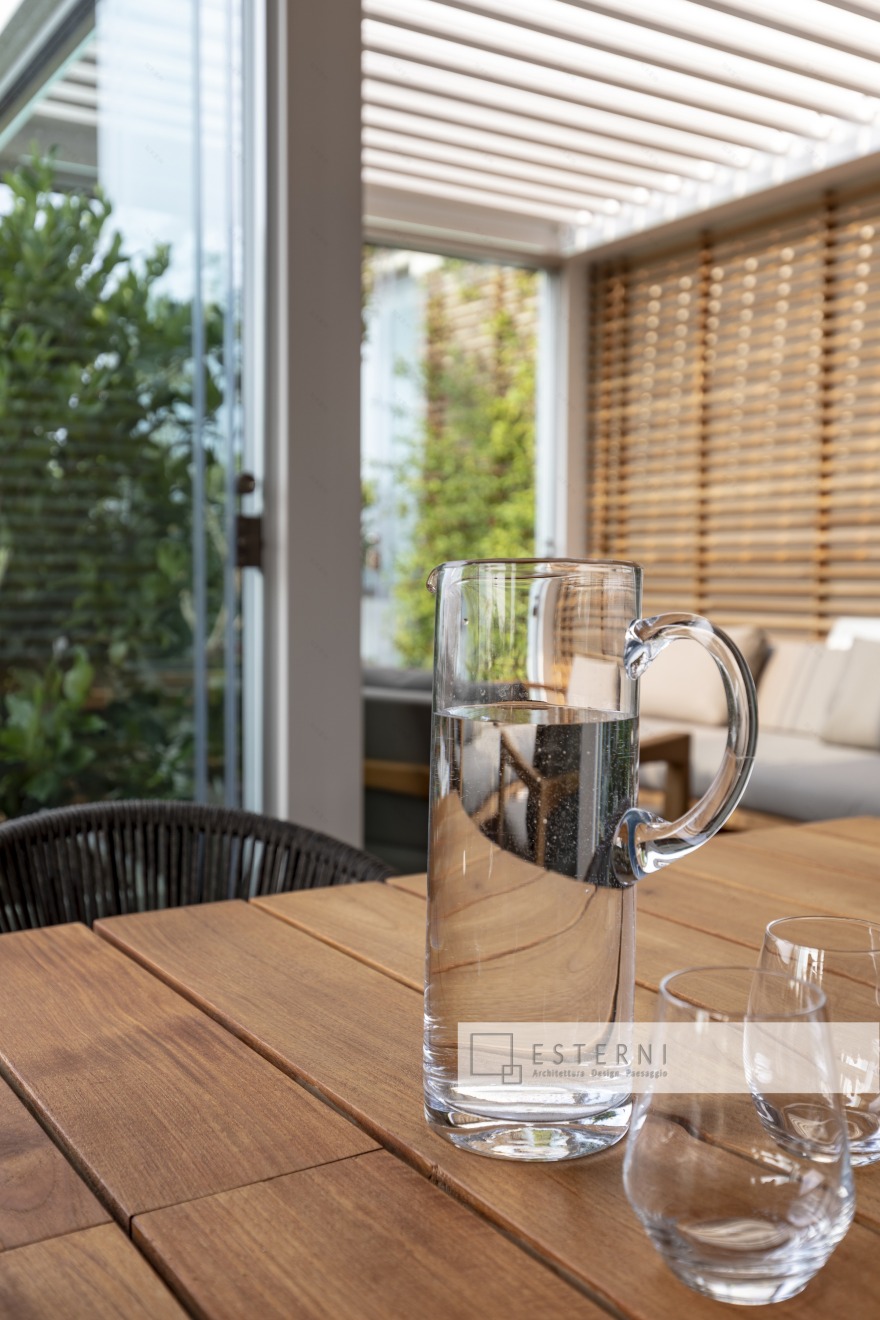 生态木阳台,全玻璃滑动面板,垂直绿墙,漂浮木地板-15