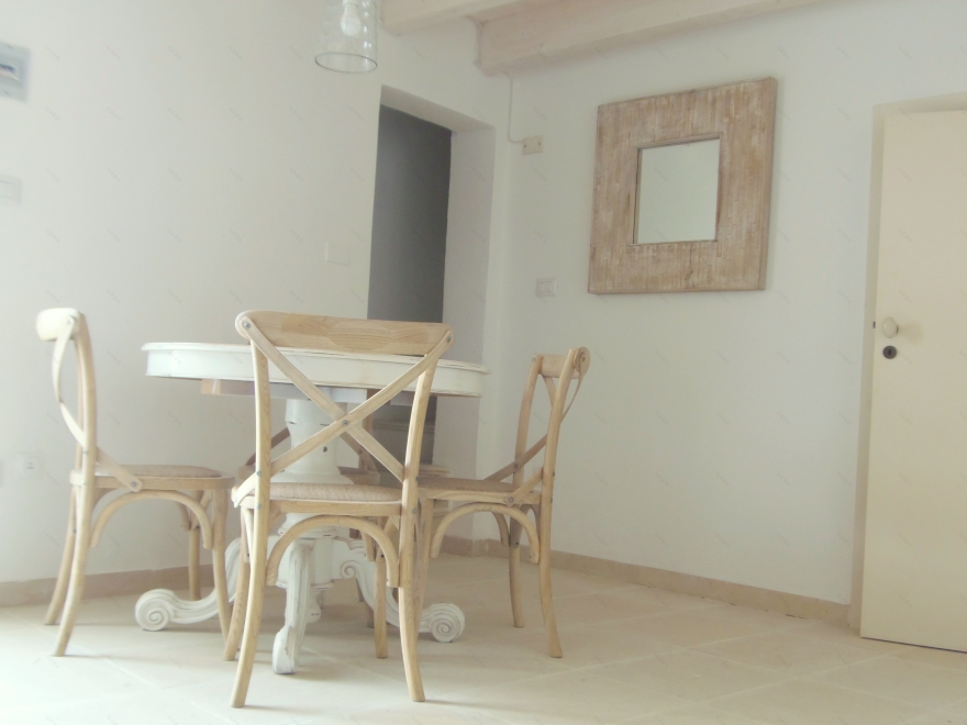 历史与当代共融的意大利公寓设计-0