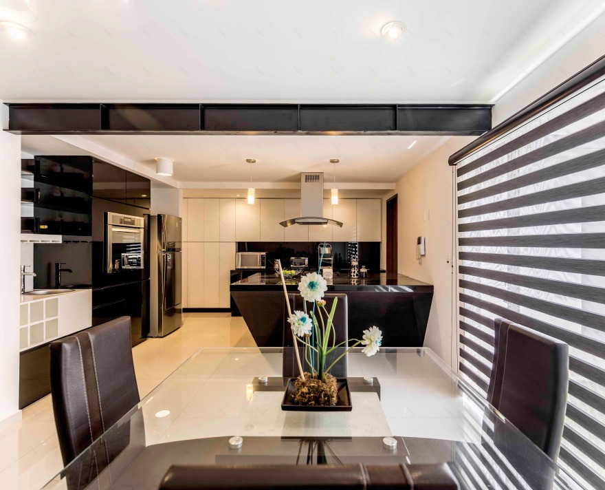 重塑 80 年代建筑,打造现代宜居别墅-18