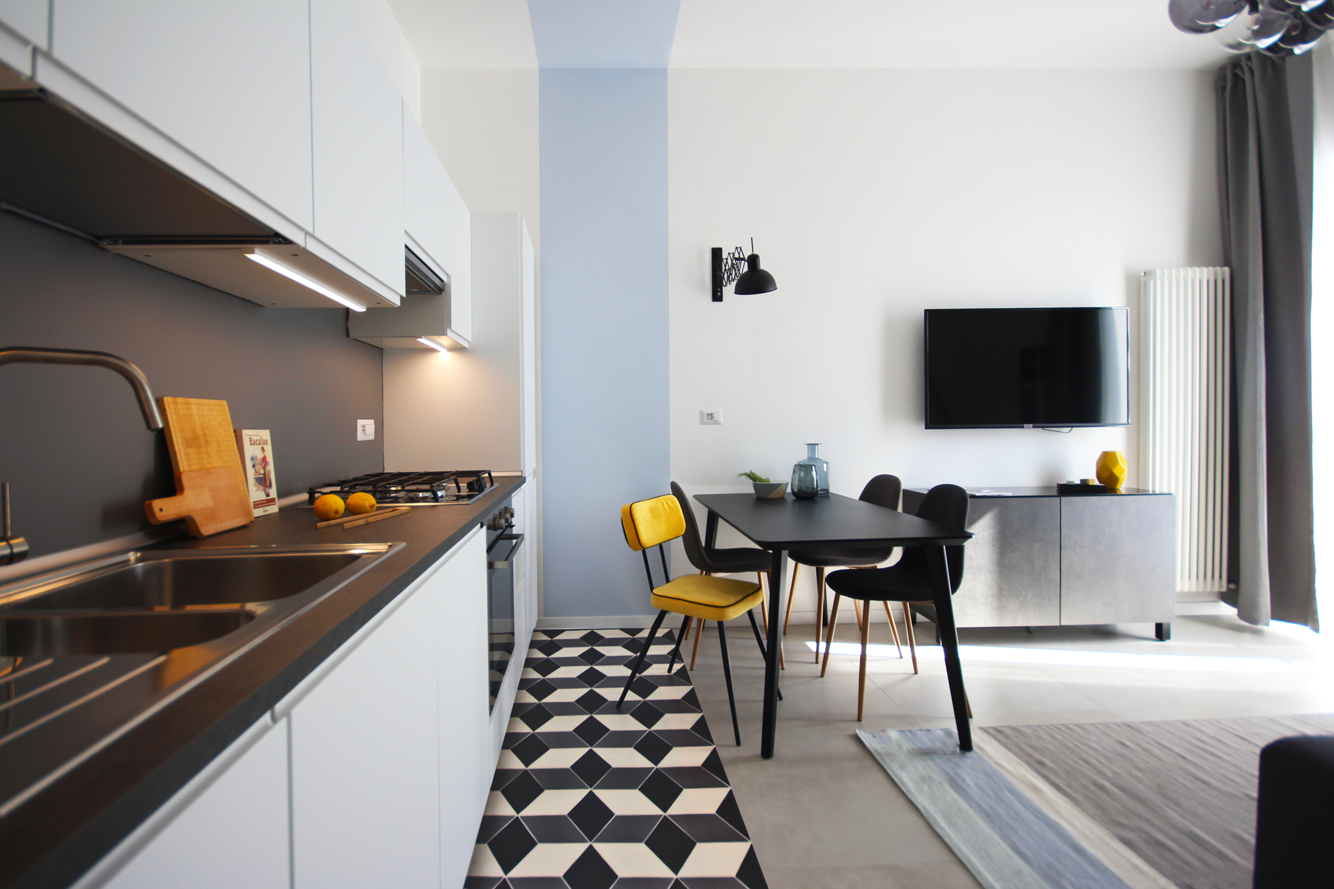 那不勒斯风情小公寓，传统与创新的完美结合-3