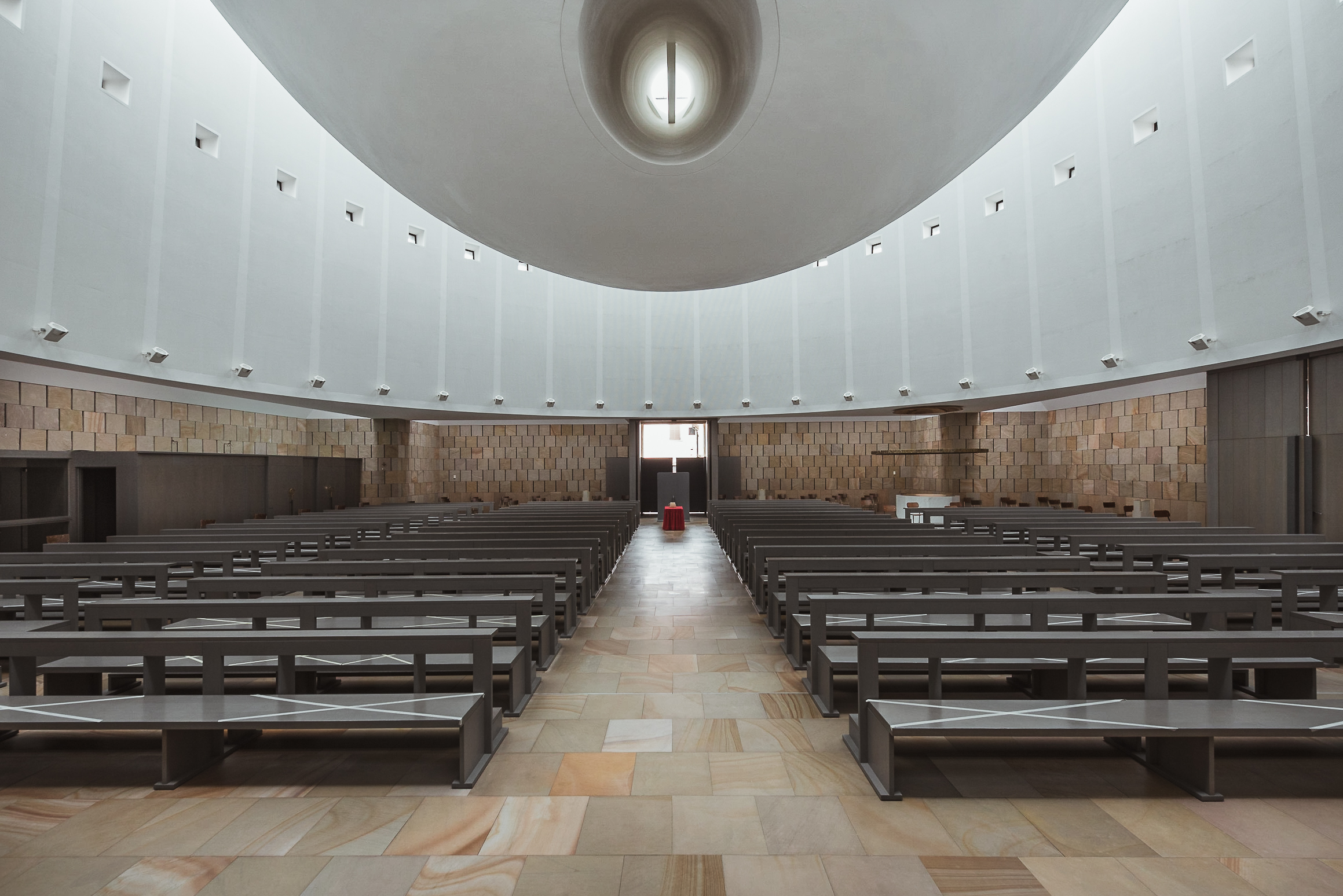 Chiesa di S.Massimiliano Kobe - Vittorio Gregotti Associati-7