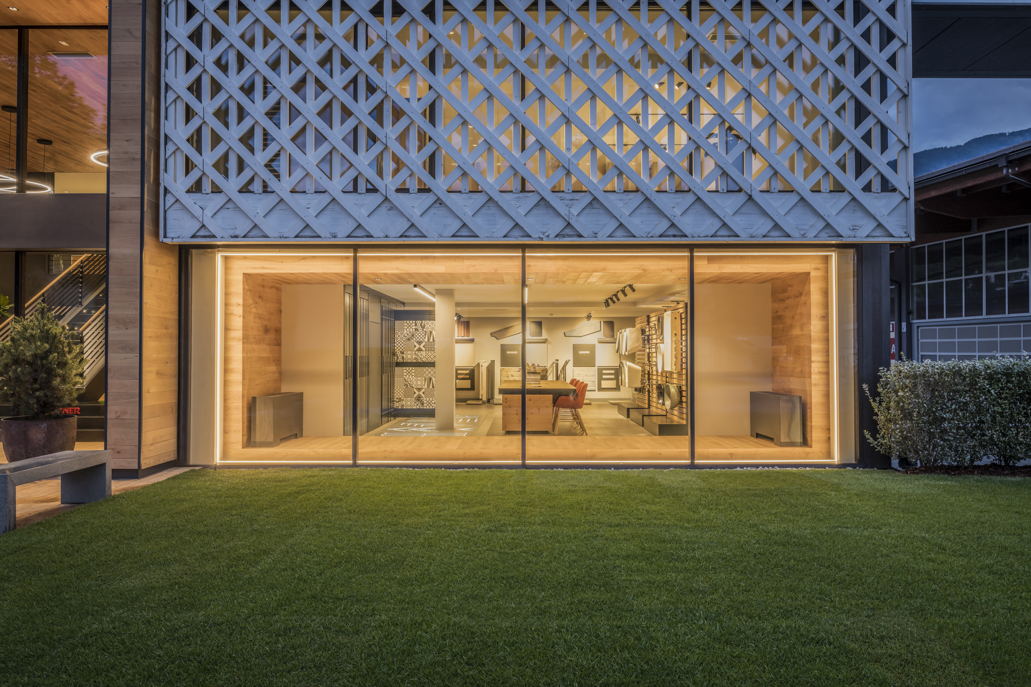 鲁布纳精品屋-2