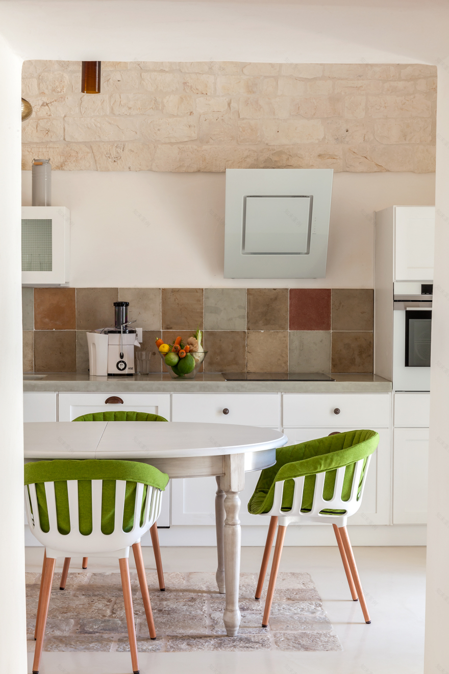 遗弃石屋变身为浪漫 SPA 度假胜地——意大利 Trullo Fichimori 案例解读-14