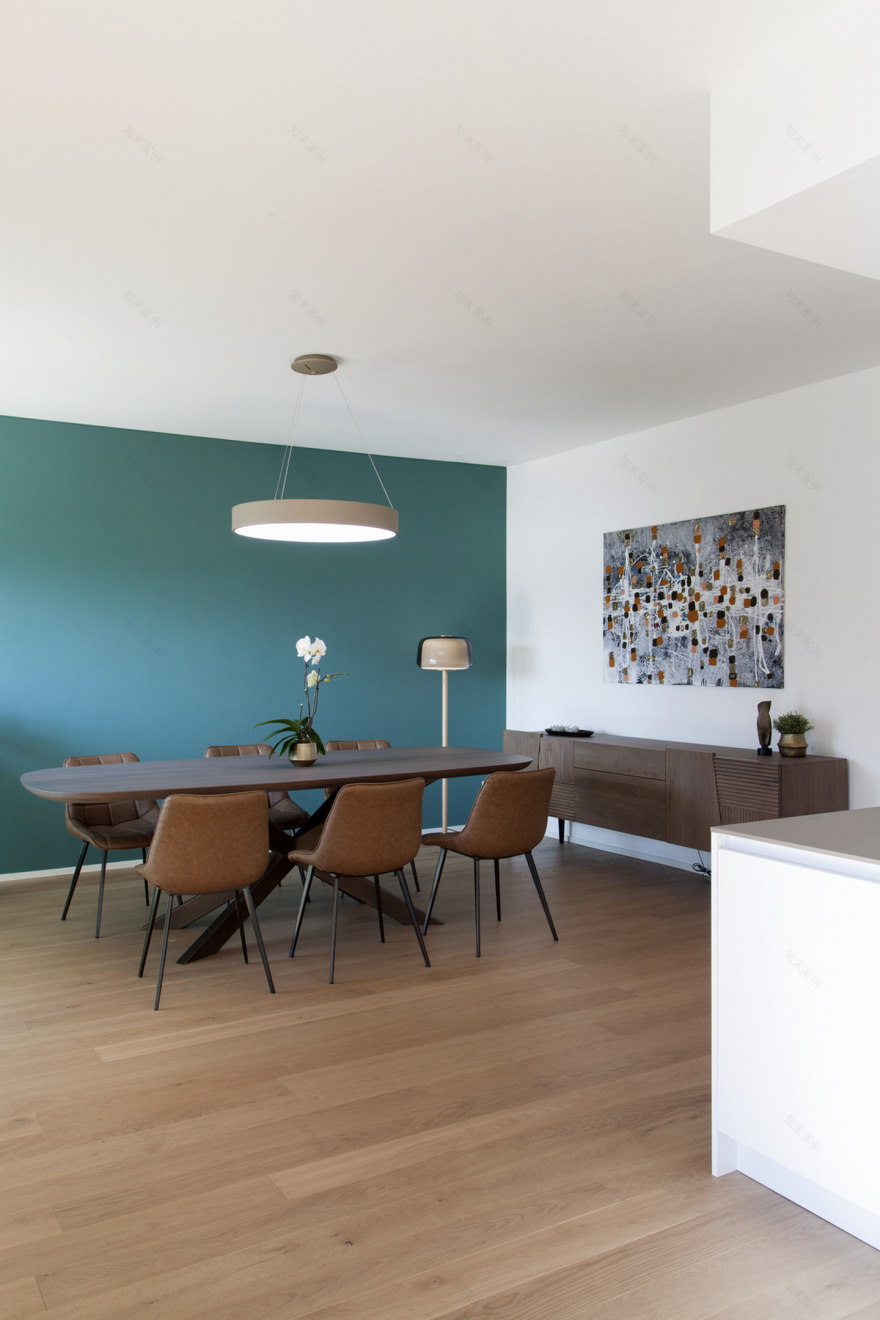 湖景宽幅公寓丨意大利莱科-3