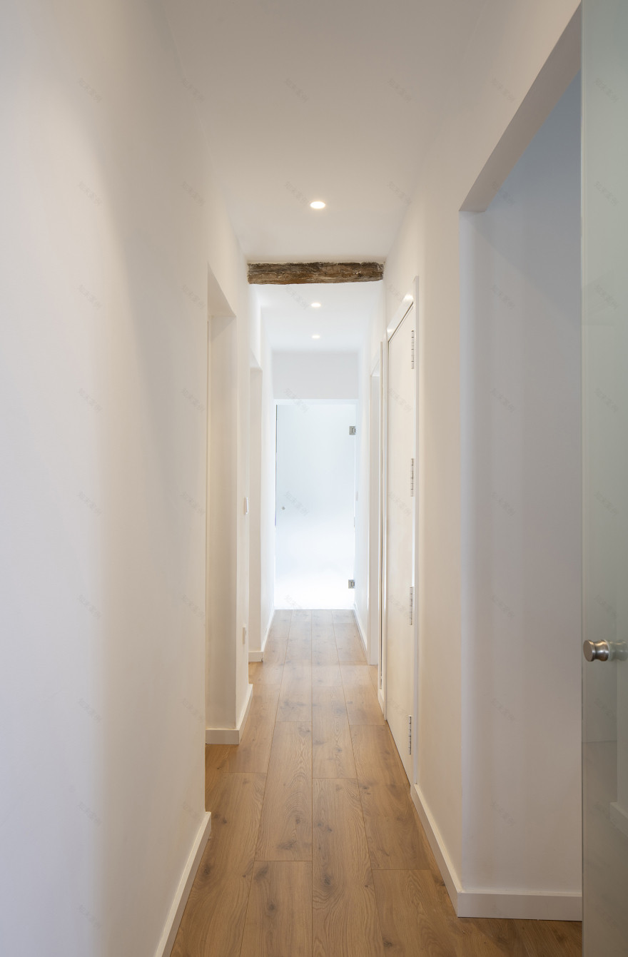 格兰纳达教堂住宅改造-15