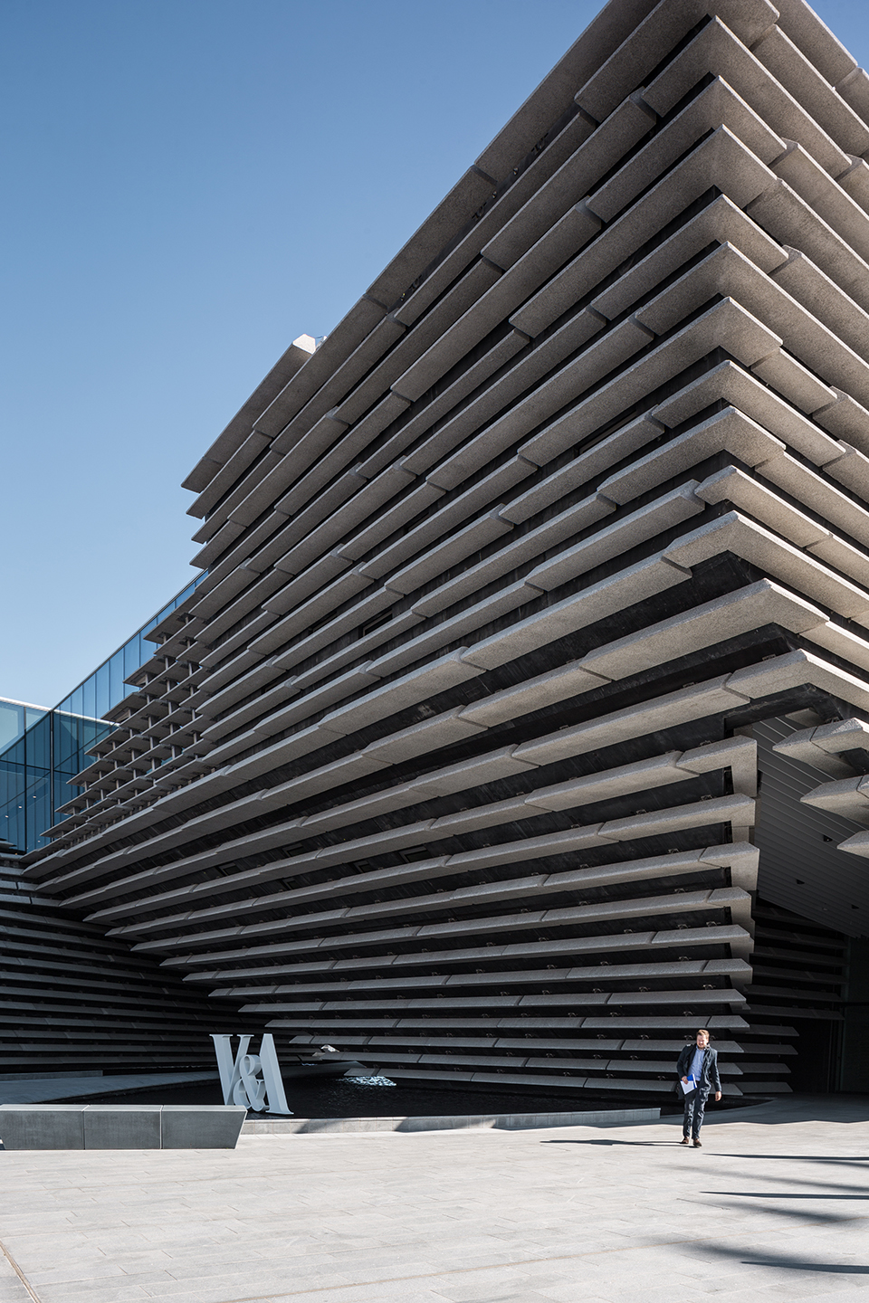 苏格兰 V&A Dundee 博物馆 | 隈研吾的人造悬崖奇观-14