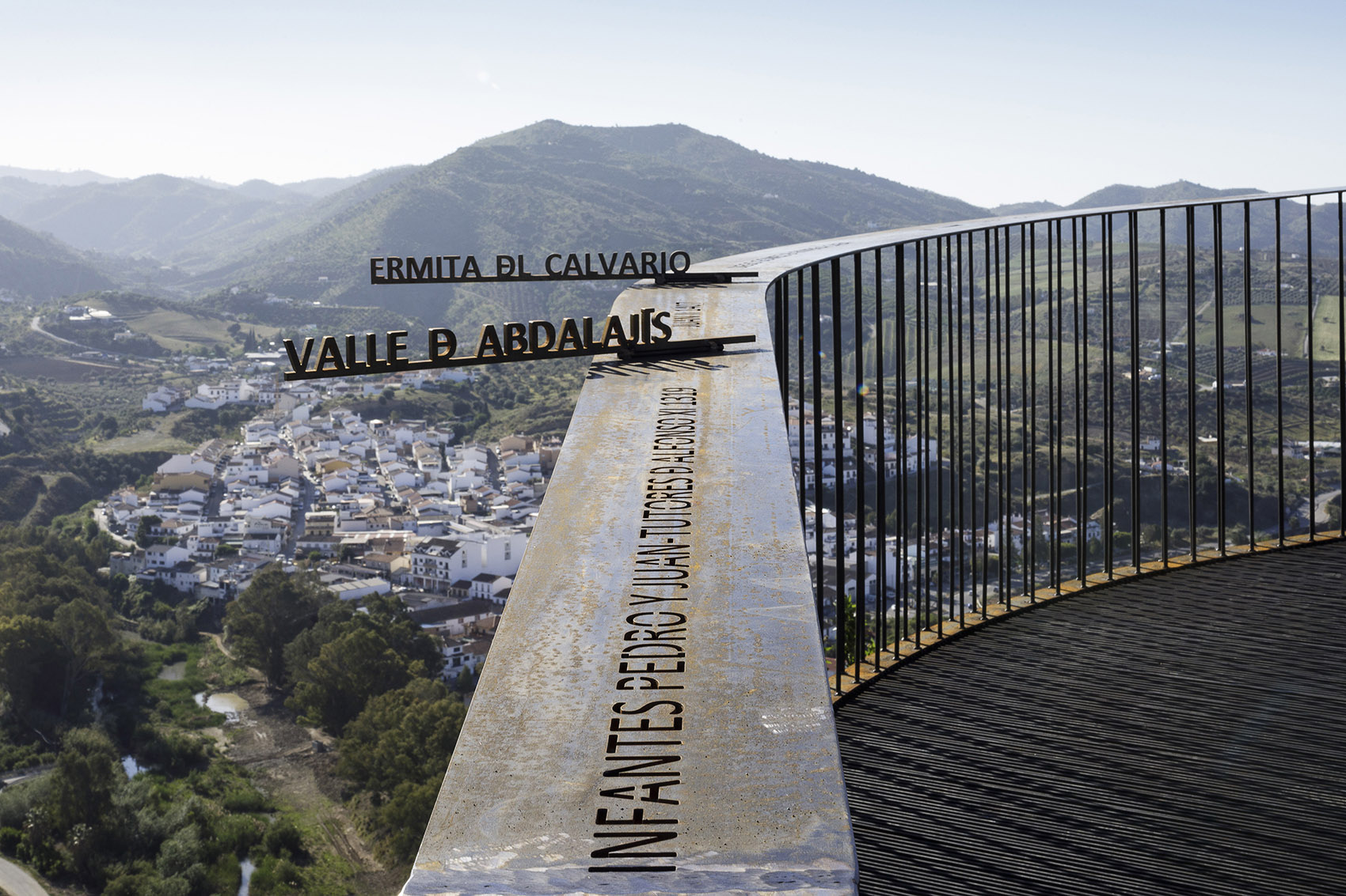 360º观景台，西班牙/捕捉蕴藏在文化景观中的能量-89