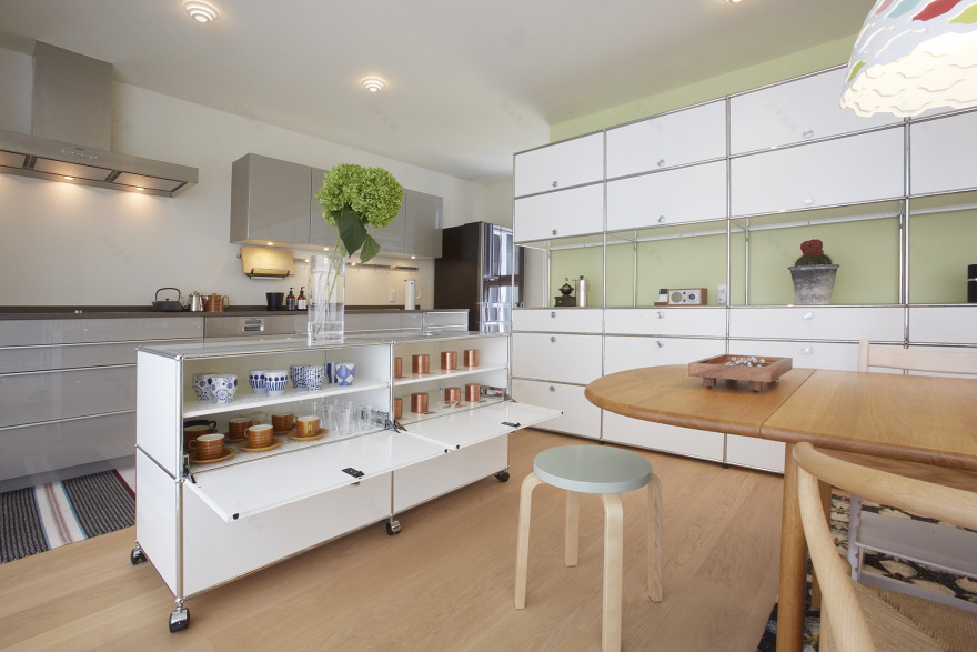 日本 Morioka 别墅现代室内设计,USM 模块化家具打造宽敞生活空间-5