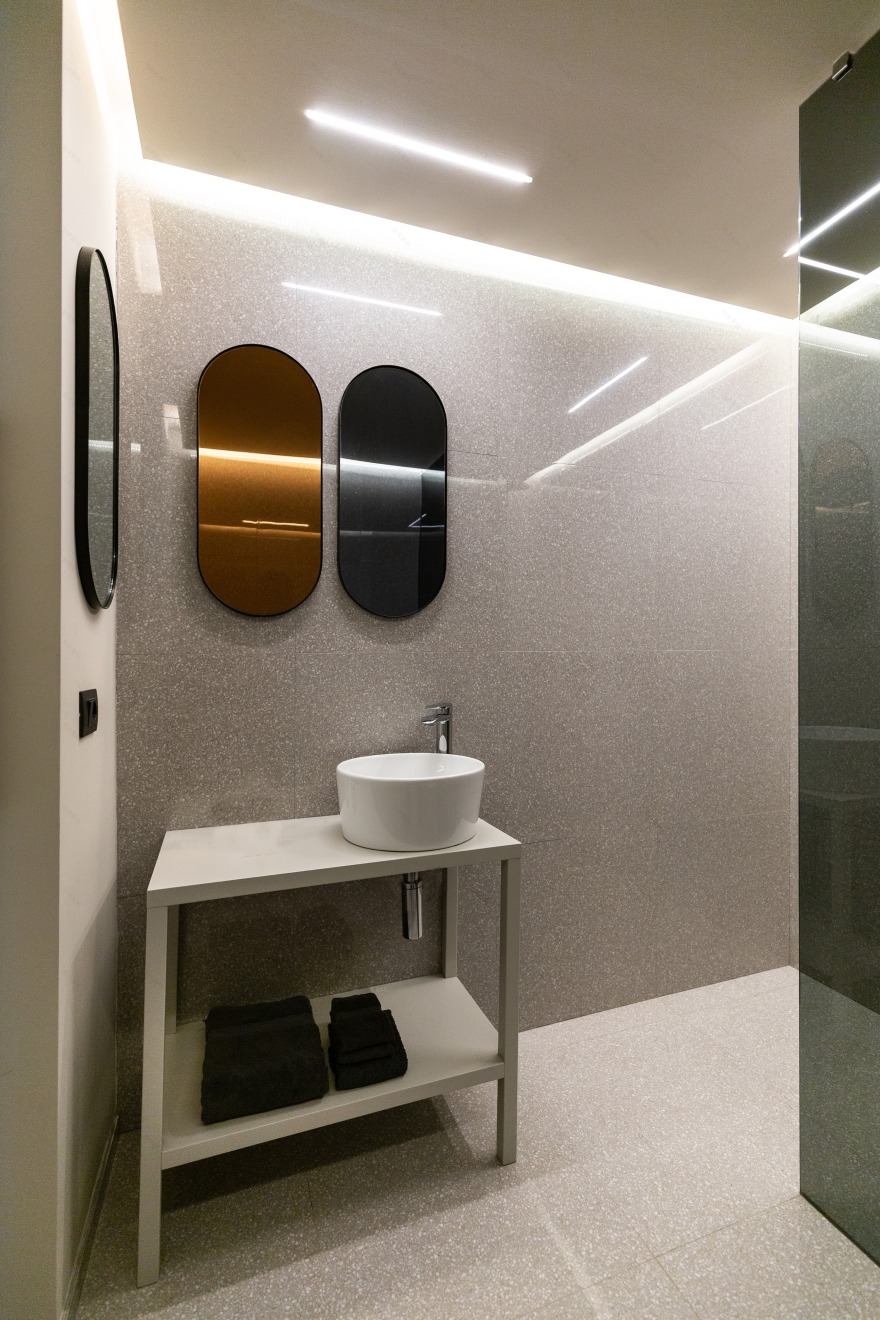 米兰百年工业遗址变身时尚公寓-12