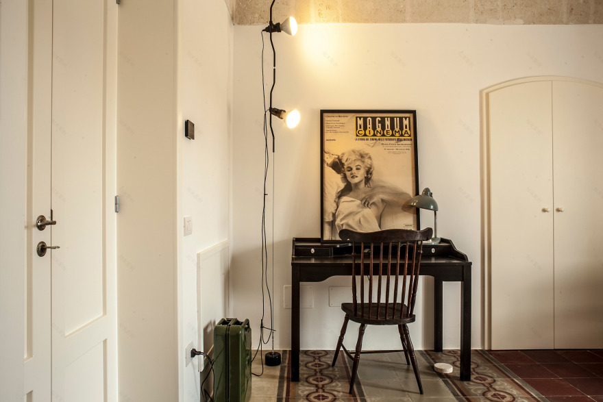 乡间别墅的重生 · 融合传统与当代的意大利风情-24