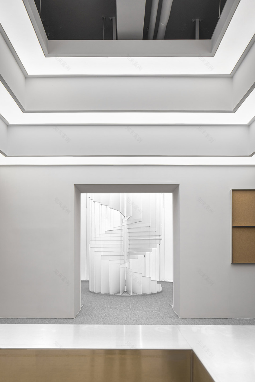 赛博白园 · 科技与传统共生的办公空间丨木又寸建筑事物室(AtelierTree)-34