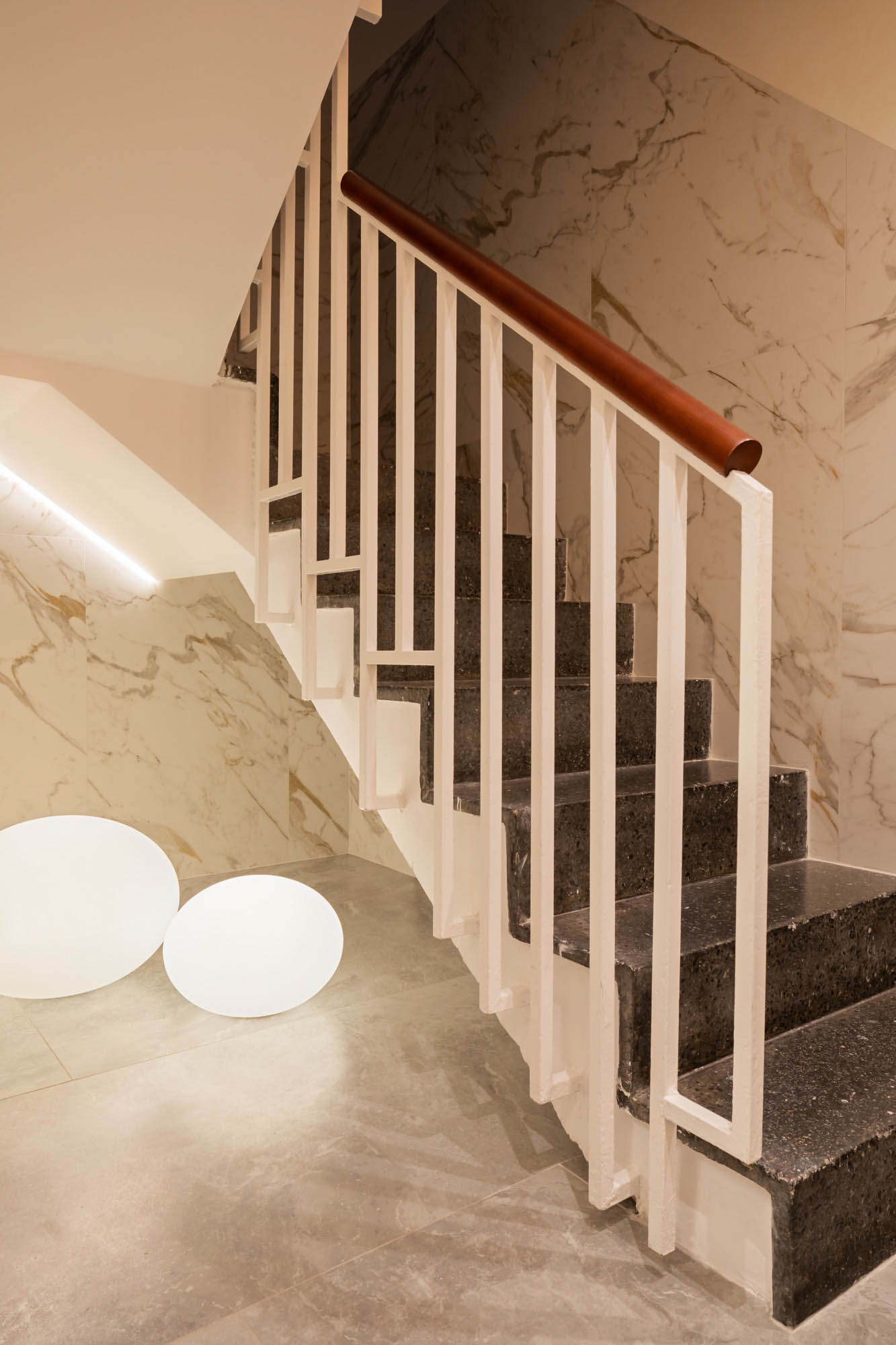 60 年代建筑入口空间翻新-5