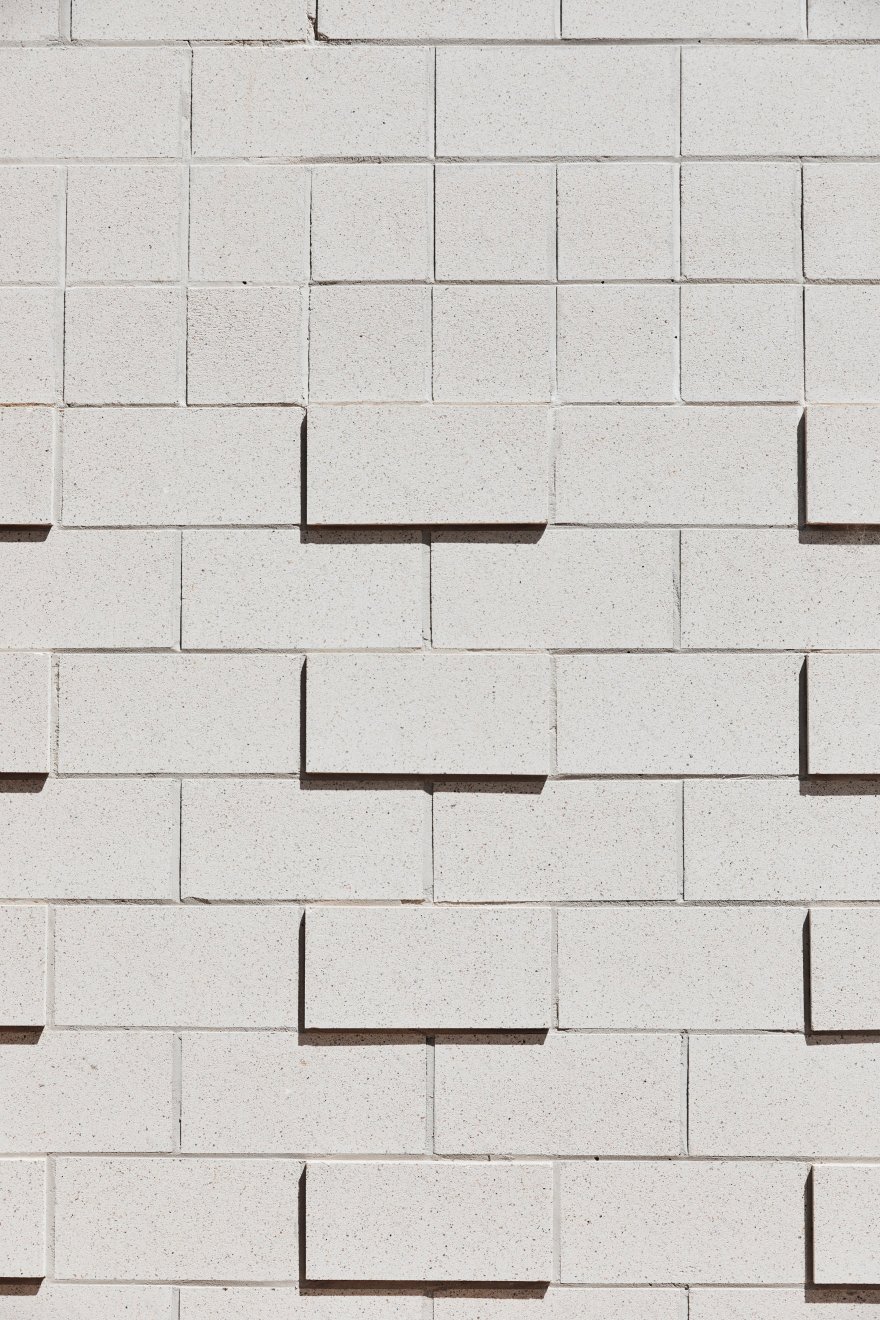 混凝土金字塔下的海滩别墅设计-108