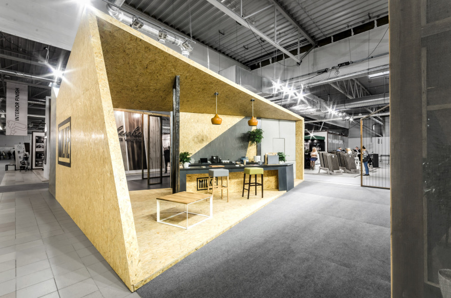 波兰 MILKE 品牌展亭-12