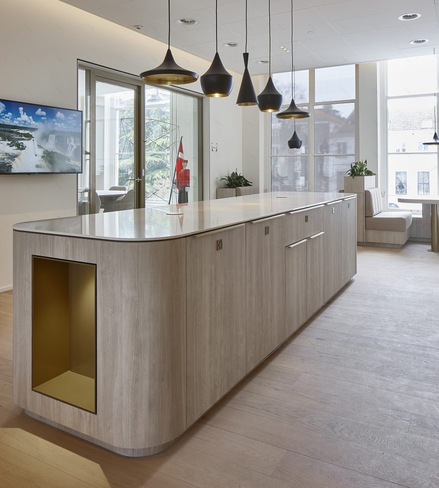 "Richemont Amsterdam 办公空间 | 历史与现代的完美融合"-8