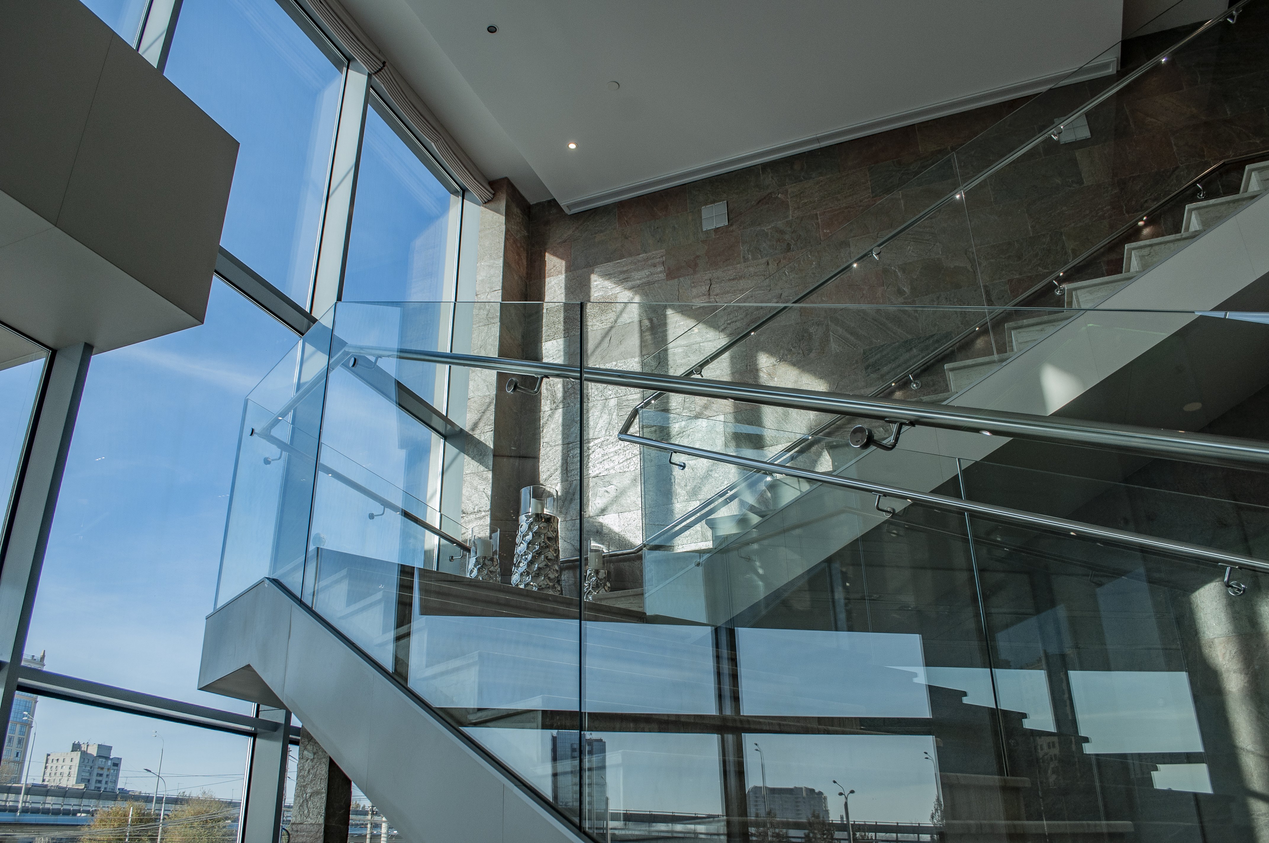 Hilton Garden Inn Lobby-5