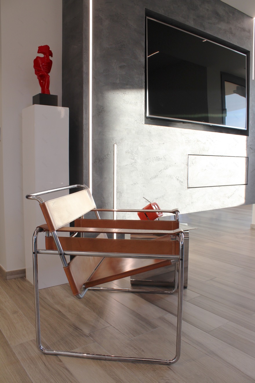 80 年代别墅翻新,白色光影演绎现代生活-5