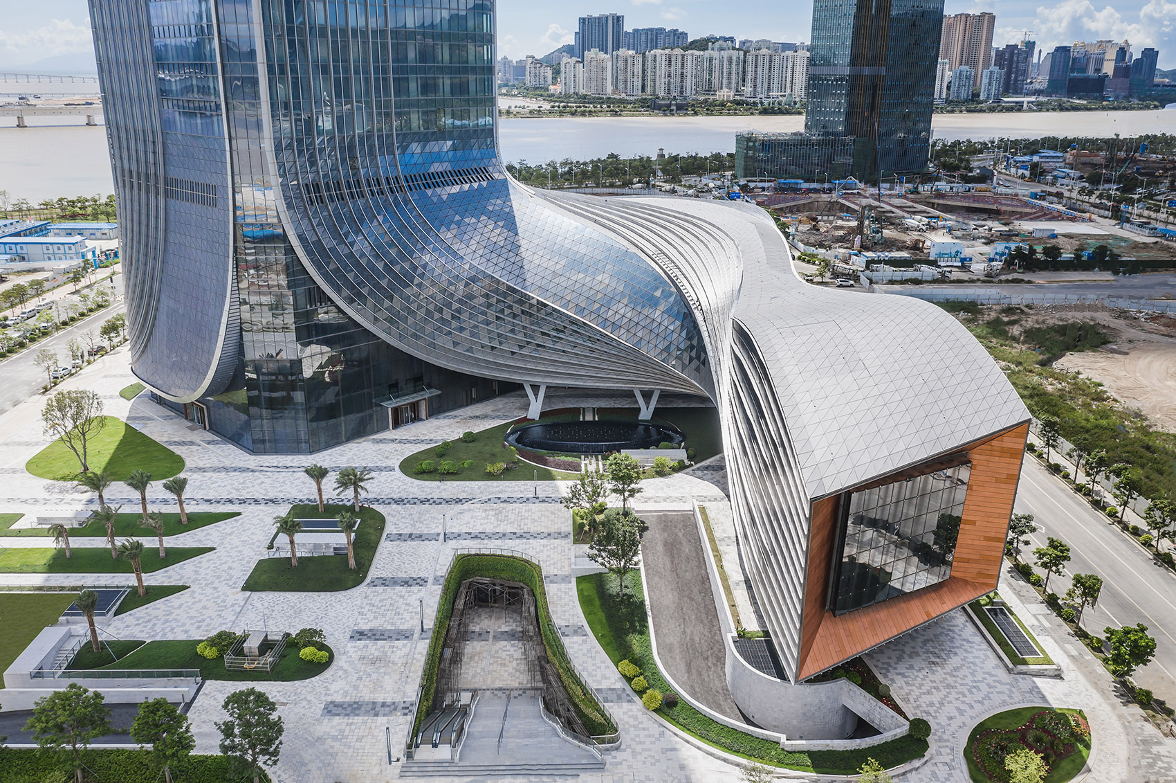 横琴国际金融中心，珠海/珠澳第一高楼，以蛟龙出海打造中国新力量-35
