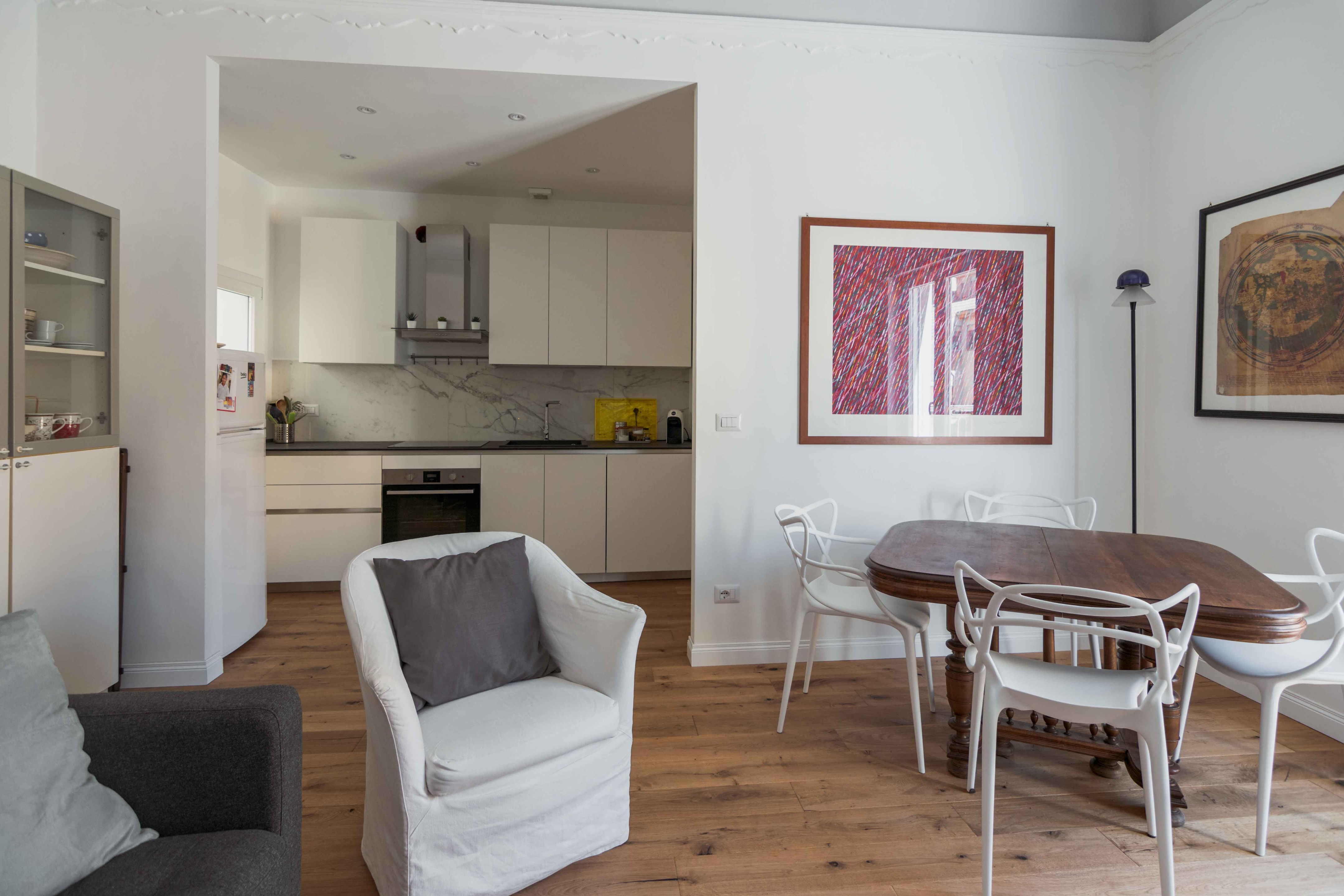 历史中心古宅翻新，现代设计与古典元素完美融合-3