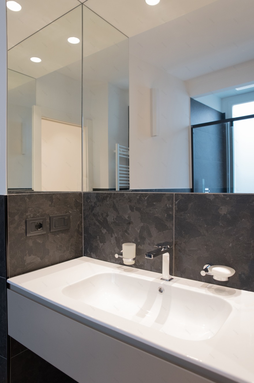 极简黑白,传统与现代的融合-10