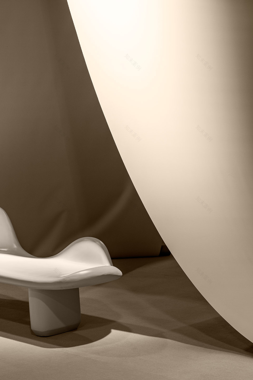 上海时装周HCH展馆沉浸式布料迷宫空间设计丨中国上海丨F.O.G.建筑事务所-42