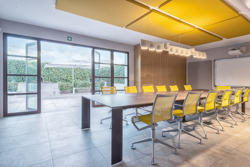 翻新改造,打造创意共享办公空间-9