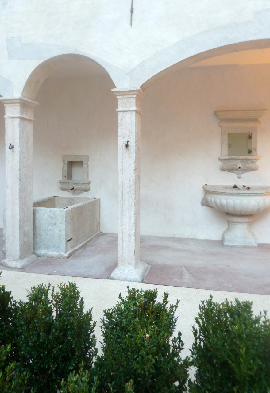 古堡修复,焕发新生的 Palazzo Fulcis-5