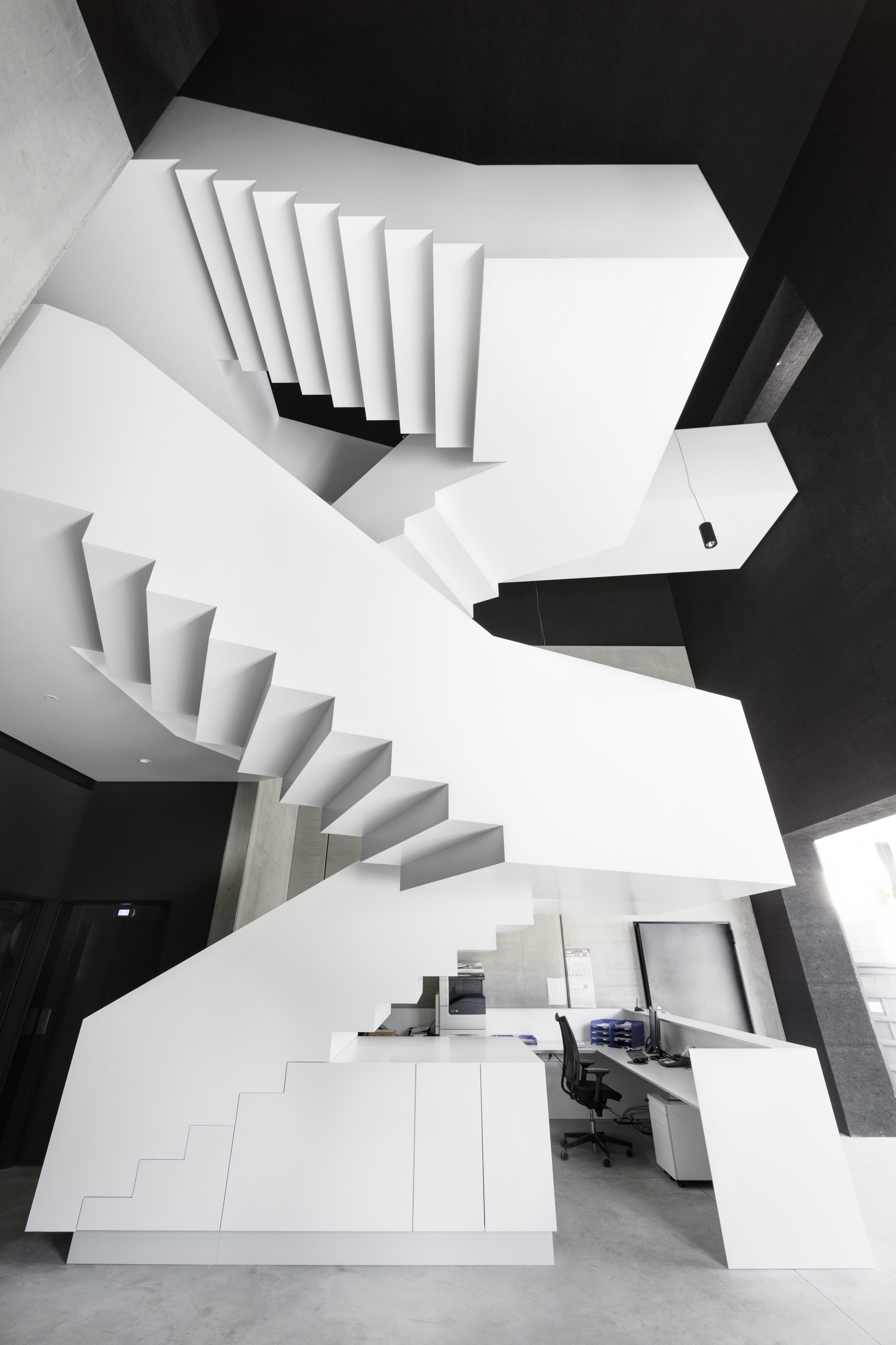 DEAR studio丨办公建筑丨BAUTECHNIK-7