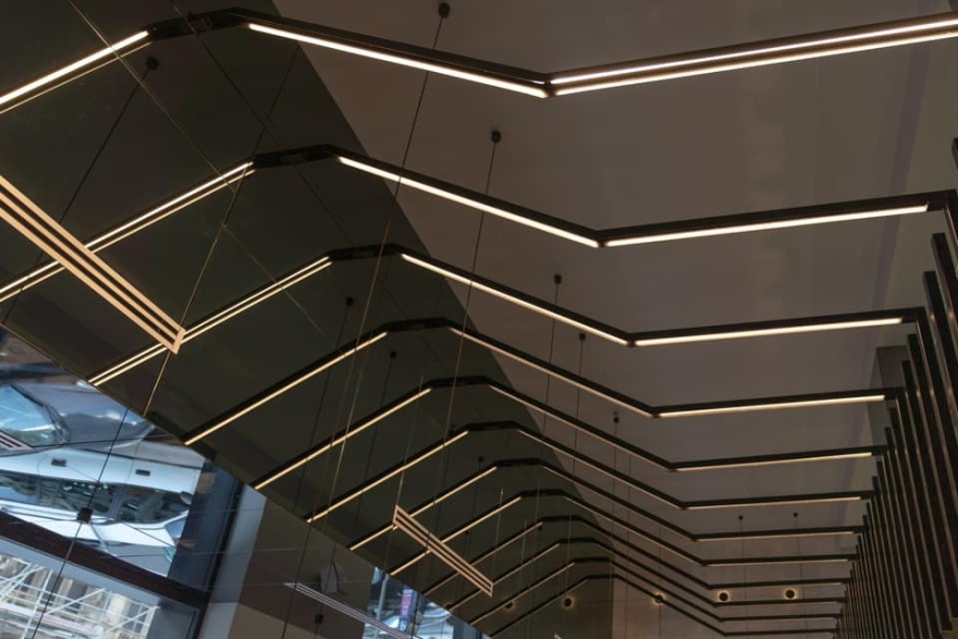 意式优雅融合日式料理,YAMA SUSHI RESTAURANT 打造精致餐饮空间-29