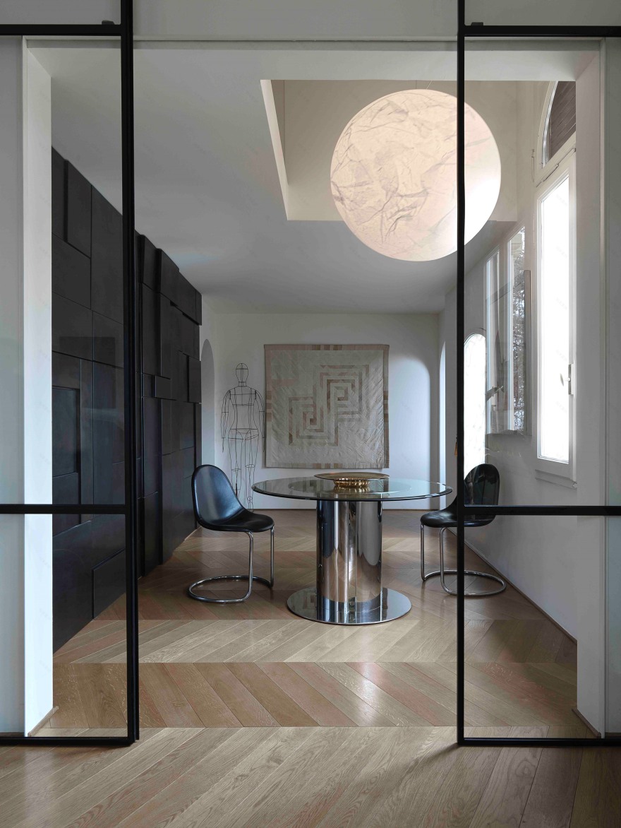 复古别墅的现代重生丨意大利博洛尼亚-0