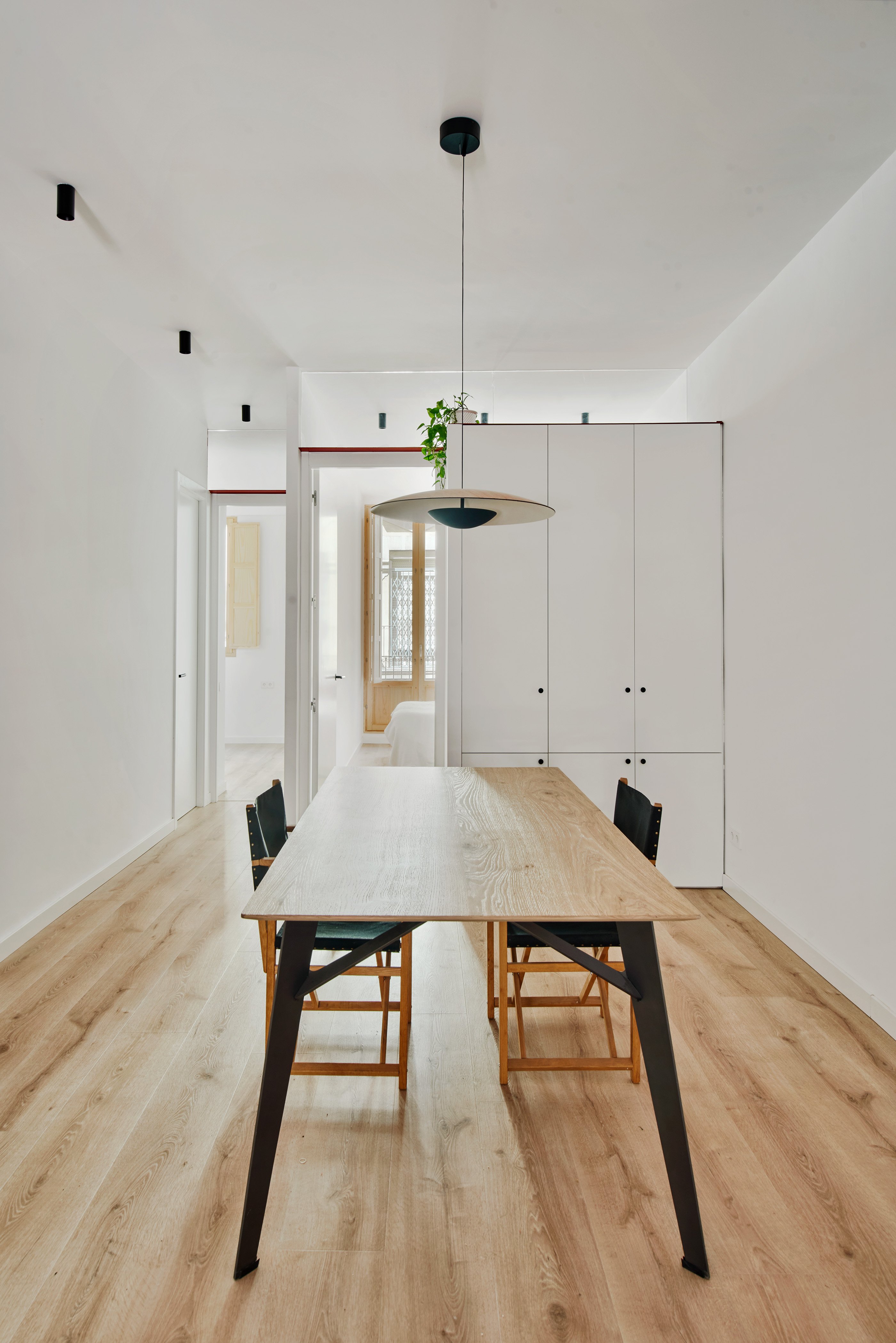 巴塞罗那 Poble Sec 区百年建筑的现代改造丨西班牙巴塞罗那丨estudio CO–A-10