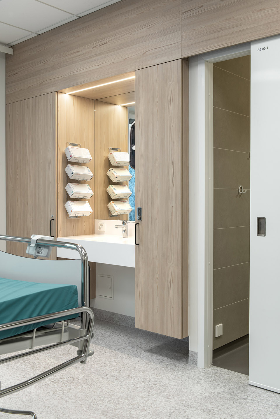 芬兰中部新星医院/一座具备全新创新理念和运作系统的未来医院模型-90
